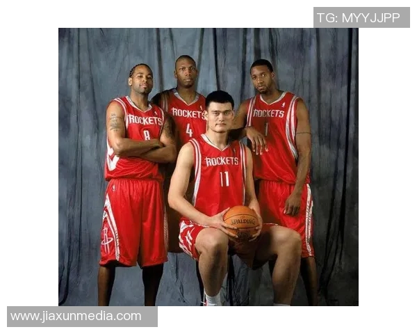 姚明:从篮球场的巨人到全球偶像的传奇之路 姚明:从篮球场的巨人到全球偶像的传奇之路