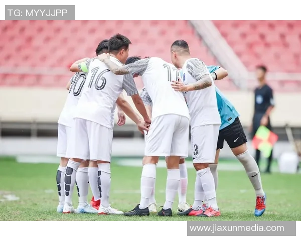 足球明星解说视频带你领略精彩瞬间与背后故事的完美结合