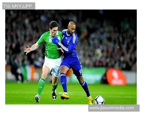 足球明星真的不会踢球吗揭秘他们背后的训练与挑战 足球明星真的不会踢球吗揭秘他们背后的训练与挑战